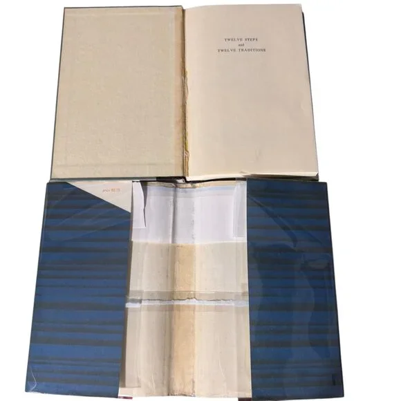 Twelve Steps Twelve Traditions Book Alcoholics Anonymous AA Eleventh Print 1972 - Picture 5 of 16